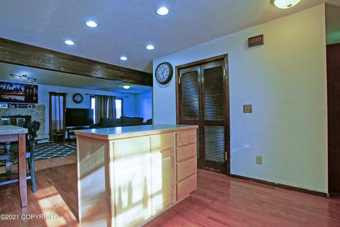 3420 Wiley Post Loop, Anchorage, AK 99517 photo 7