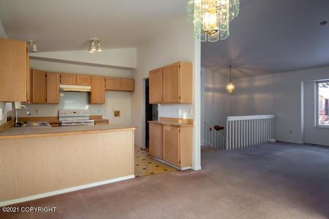 8812 Dome Cir, Eagle River, AK 99577 photo 10