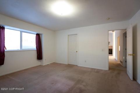8812 Dome Cir, Eagle River, AK 99577 photo 7