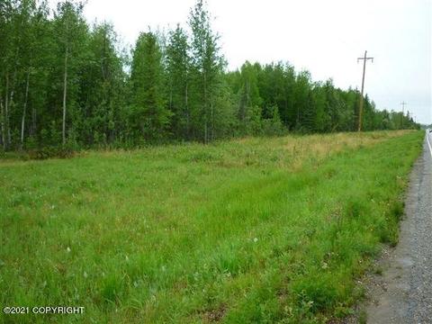 2744 Bradway Road, North Pole, AK 99705