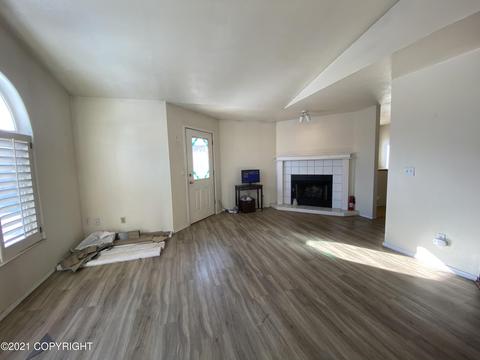 8560 Cross Pointe Loop, Anchorage, AK 99504 photo 2