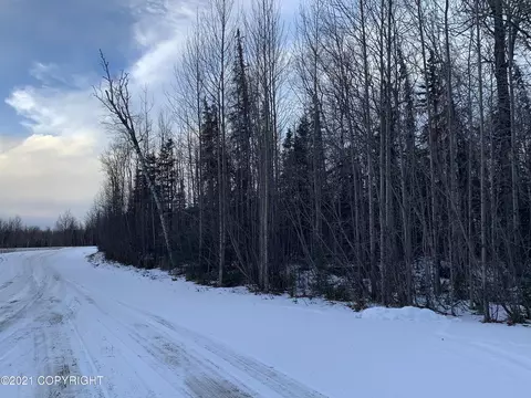 8475 E Marcell Cir, Palmer, AK 99645 photo 4