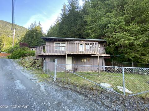 111 Cedar Beach Rd, Sitka, AK 99835 photo 1