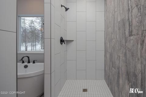 9011 E Arkose Loop, Wasilla, AK 99645 photo 21