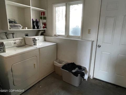 2232 Maudest Pl, Anchorage, AK 99508 photo 13