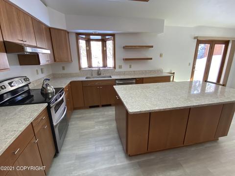 8731 Pluto Dr, Anchorage, AK 99507 photo 4