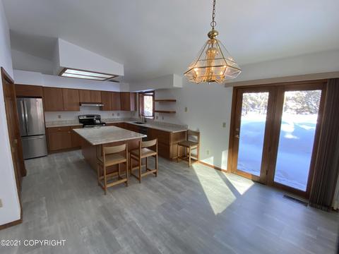 8731 Pluto Dr, Anchorage, AK 99507 photo 2