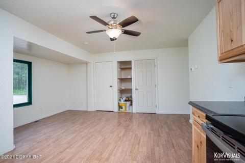 22266 E Mcpherson Ave, Sutton, AK 99674 photo 9