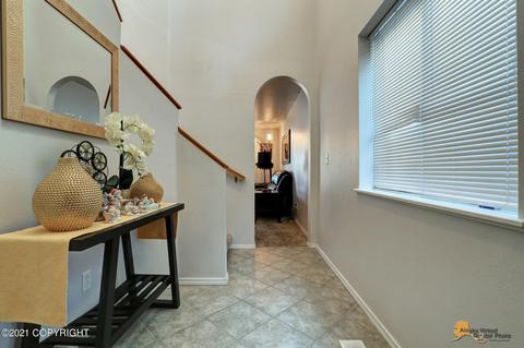 1806 Terrebonne Loop, Anchorage, AK 99502 photo 4