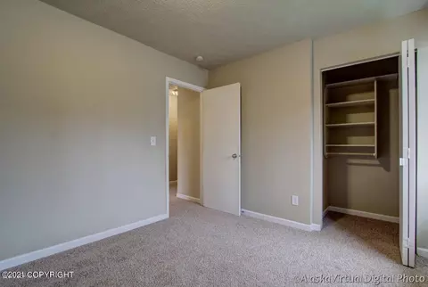 2322 E 66th Ave, Anchorage, AK 99507 photo 8