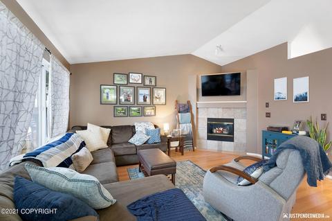 8902 Eagle Place Loop # 38, Eagle River, AK 99577 photo 12
