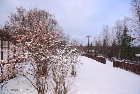 23866 Hilltop Dr, Chugiak, AK 99567 photo 4