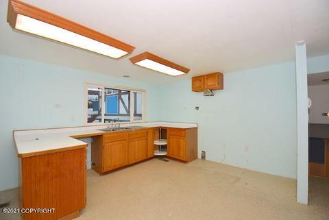 23866 Hilltop Dr, Chugiak, AK 99567 photo 11