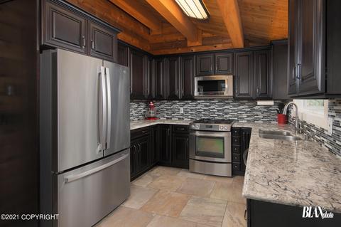 10540 High Bluff Dr, Eagle River, AK 99577 photo 7