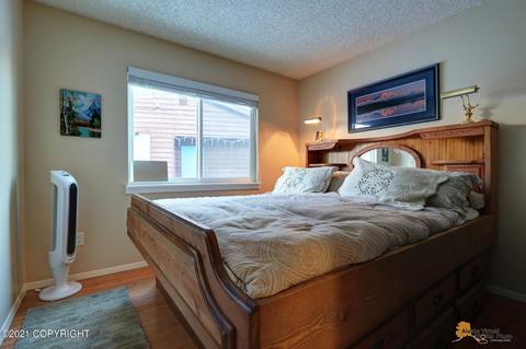 3331 Wiley Post Loop, Anchorage, AK 99517 photo 19