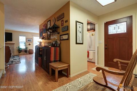 3331 Wiley Post Loop, Anchorage, AK 99517 photo 8