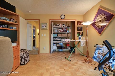 3331 Wiley Post Loop, Anchorage, AK 99517 photo 27