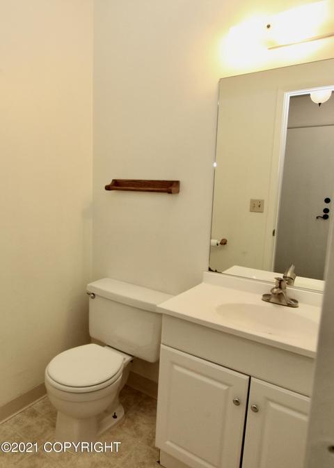 2144 Dawnlight Ct, Anchorage, AK 99501 photo 12