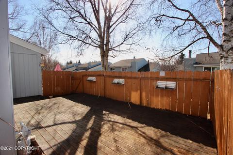 2144 Dawnlight Ct, Anchorage, AK 99501 photo 10
