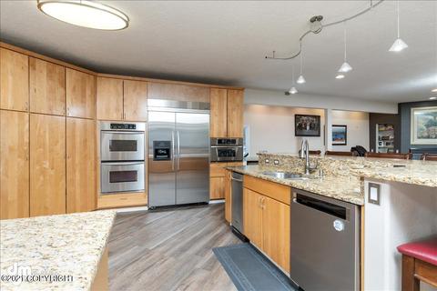 9231 Main Tree Dr, Anchorage, AK 99507 photo 11