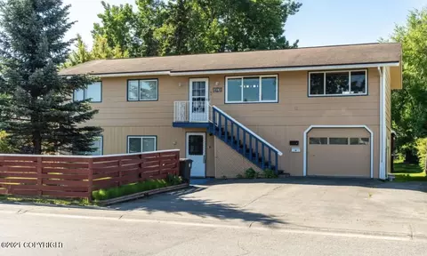 4608 E 7th Ave, Anchorage, AK 99508 photo 1