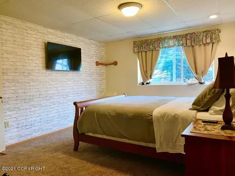 4608 E 7th Ave, Anchorage, AK 99508 photo 20