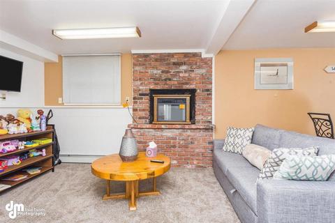 3920 Balchen Dr, Anchorage, AK 99517 photo 35