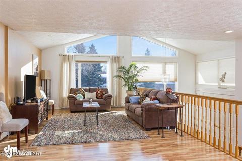 3920 Balchen Dr, Anchorage, AK 99517 photo 9