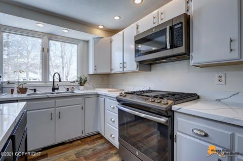 3291 Amber Bay Loop, Anchorage, AK 99515 photo 7