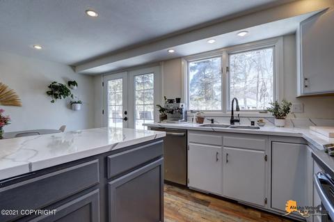 3291 Amber Bay Loop, Anchorage, AK 99515 photo 8