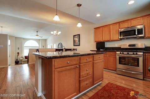 20495 Birch Crest Ln, Eagle River, AK 99577 photo 11