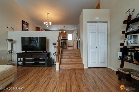 20495 Birch Crest Ln, Eagle River, AK 99577 photo 6
