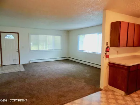 6342 E 16th Ave, Anchorage, AK 99504 photo 2