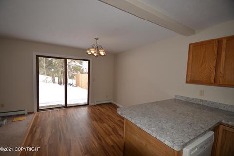 18727 N Lowrie Loop, Eagle River, AK 99577 photo 4