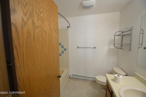 18727 N Lowrie Loop, Eagle River, AK 99577 photo 12
