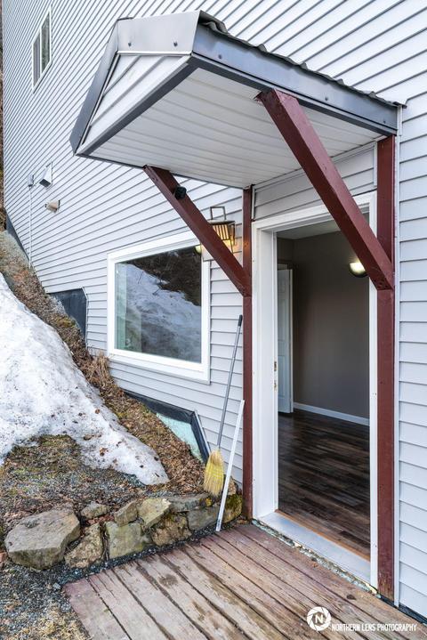 7550 Hiland Rd, Eagle River, AK 99577 photo 5