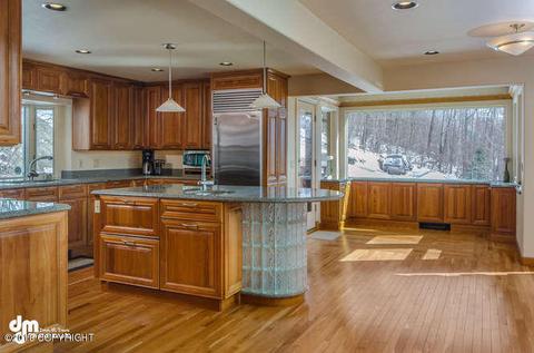 25135 Cates Ave, Eagle River, AK 99577 photo 6
