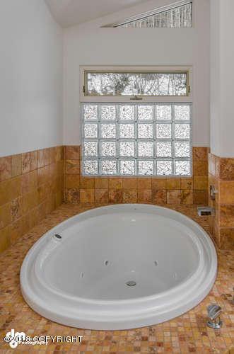 25135 Cates Ave, Eagle River, AK 99577 photo 14