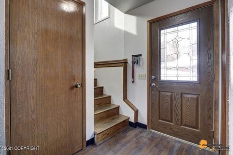18244 Gavin Cir, Eagle River, AK 99577 photo 10