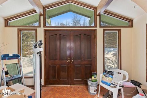 11910 Dee Ln, Eagle River, AK 99577 photo 7