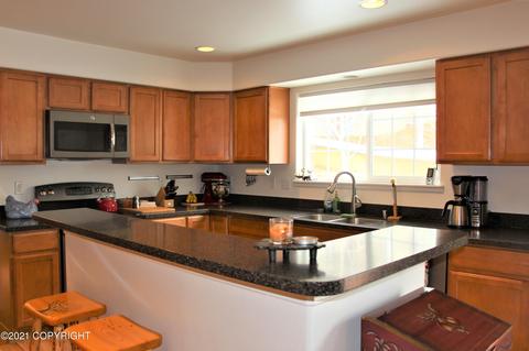 13361 Konrad Dr, Eagle River, AK 99577 photo 11