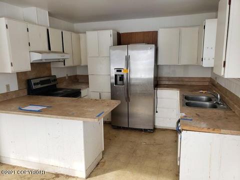 6903 E 16th St, Anchorage, AK 99504 photo 4