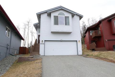 8946 Meadow Park Cir, Eagle River, AK 99577 photo 1