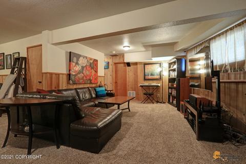 10129 Loon Cir, Eagle River, AK 99577 photo 32