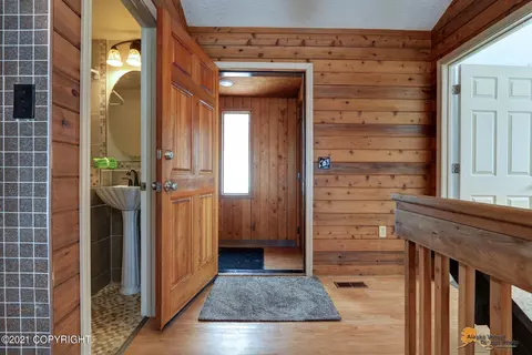 14536 Don Cir, Eagle River, AK 99577 photo 3