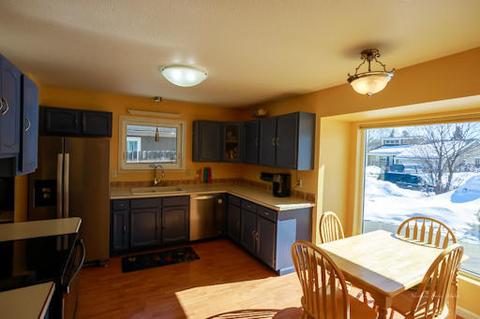 511 Ledora Cir, Anchorage, AK 99515 photo 5