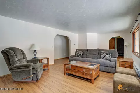20508 Mark Cir, Chugiak, AK 99567 photo 13