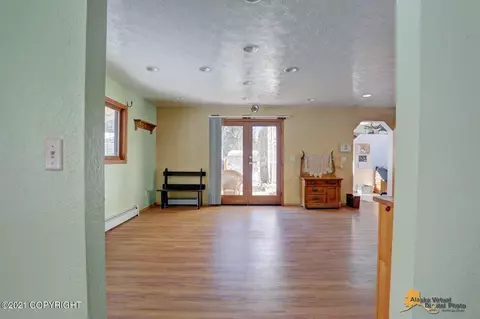 20508 Mark Cir, Chugiak, AK 99567 photo 14