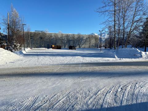 L1 B9 E Debarr Road, Anchorage, AK 99504