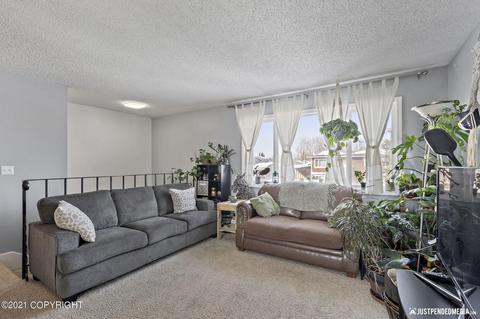 3642 E 19th Ave, Anchorage, AK 99508 photo 6